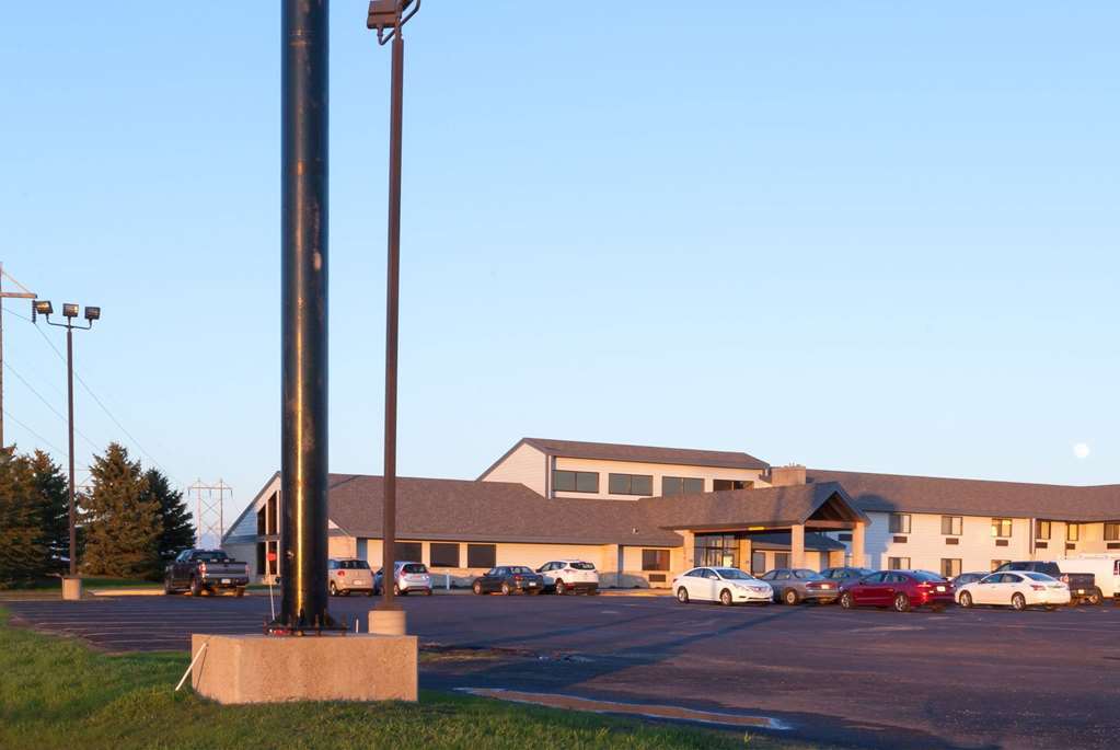Americinn By Wyndham Wahpeton Exterior foto